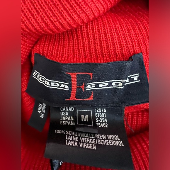 Escada E Sport Oversized Turtleneck Red Wool Sweater Top Sz M - Picture 3 of 10
